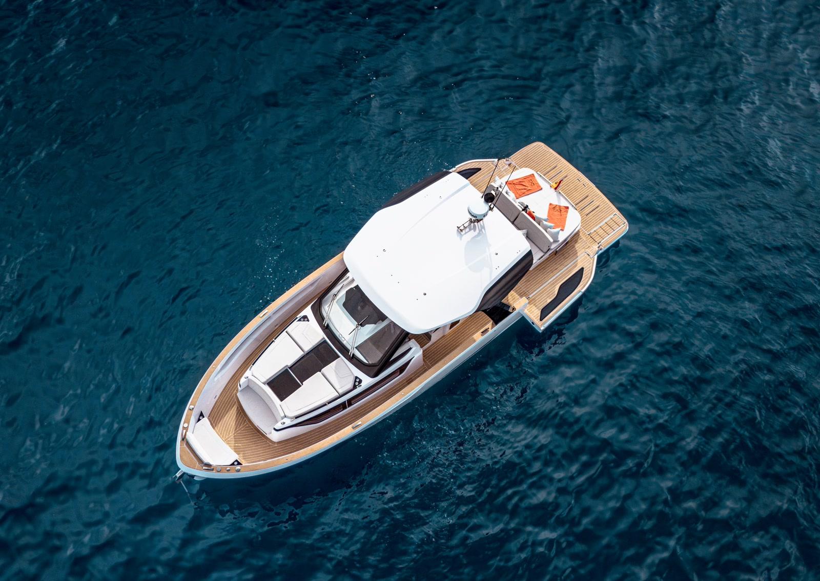 Level Yachts 43ST 5